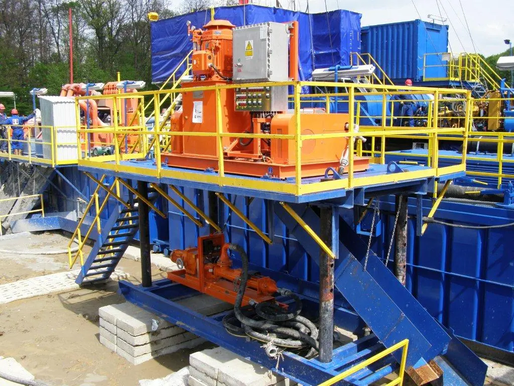 Mud Product & Mud Engineering Services